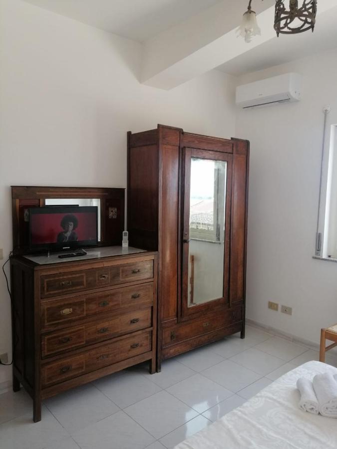 Ad Un Passo Dal Mare Daire Giardini Naxos Dış mekan fotoğraf